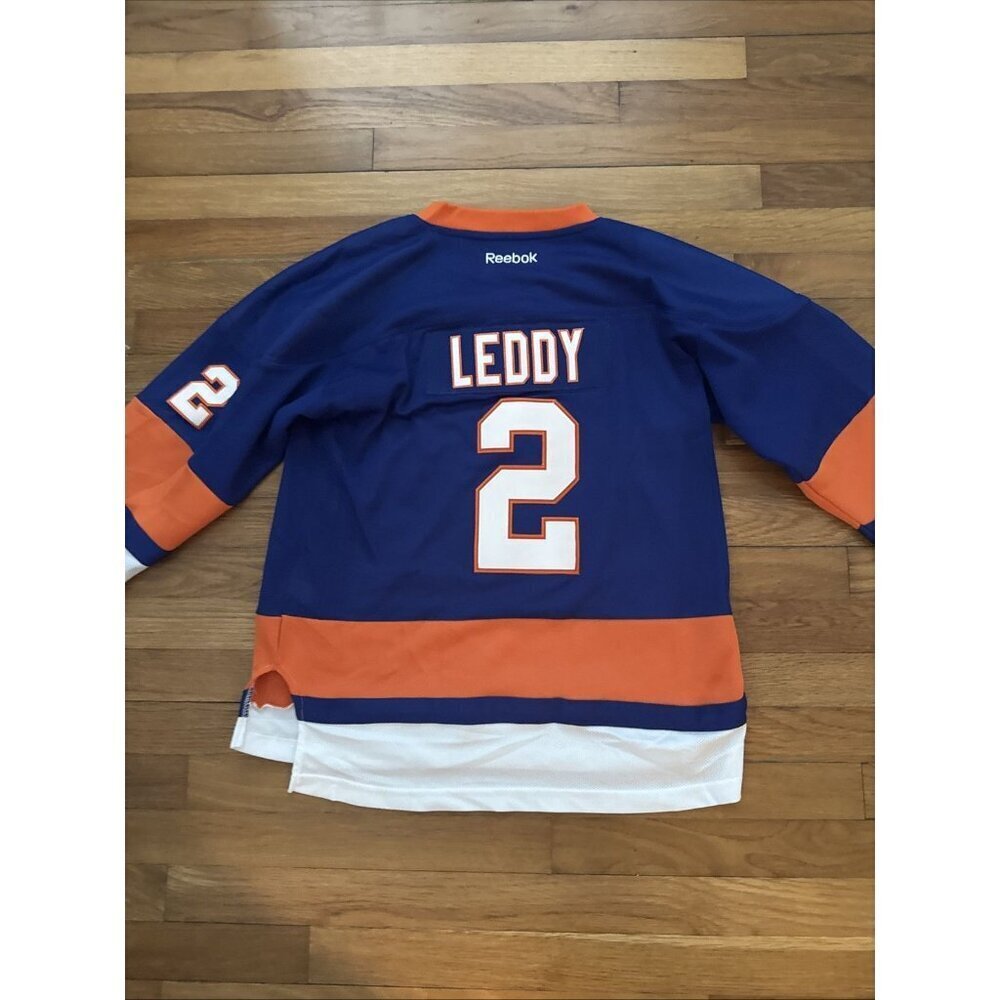 Reebok Nick Leddy #2 New York Islanders NHL Jersey Youth Boys Size L/ XL - Picture 6 of 6
